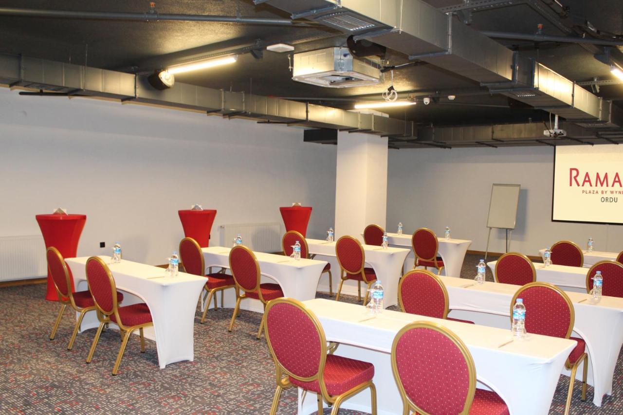 Ramada Plaza By Wyndham Ordu Hotel ภายนอก รูปภาพ